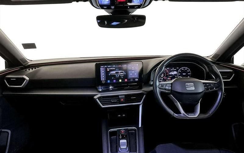 Used Seat Leon FR Sport 150 HP (110 kW) 2023 Estate