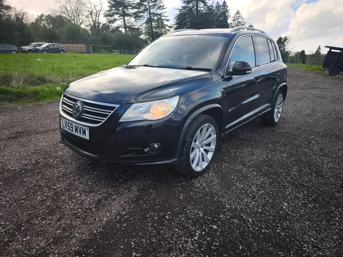 Used VW Tiguan R-line 138 HP (101 kW) 2009 Black SUV