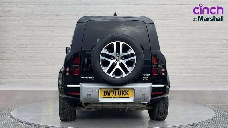 Used Land Rover Defender 404 HP (297 kW) 2022 Black SUV