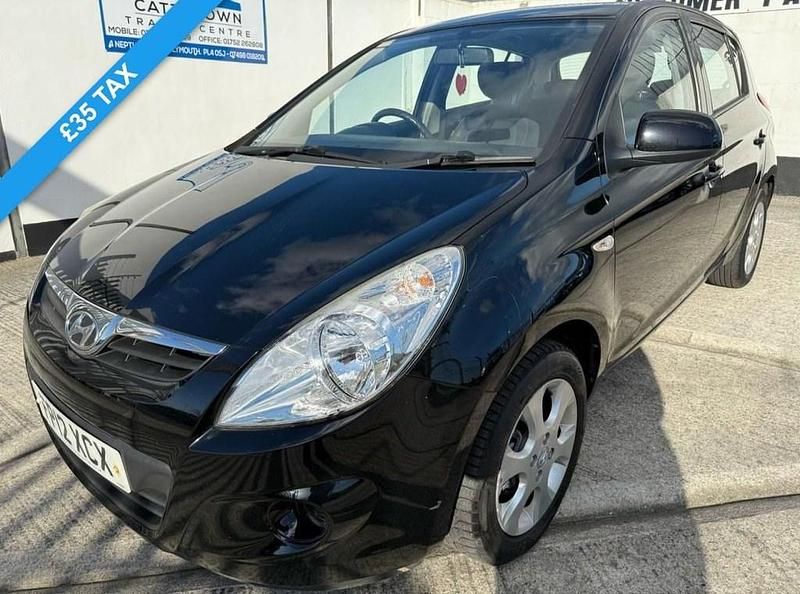 Black Used 2012 Hyundai i20 Comfort Hatchback | £3,995 (Expensive) - Image 1/3