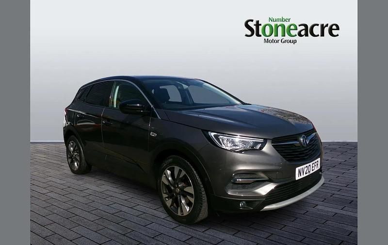 Used Vauxhall Grandland X SRi 130 HP (95 kW) 2020 Grey SUV
