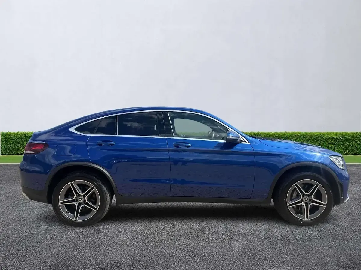 Used Mercedes GLC300 AMG line 2023 Blue SUV