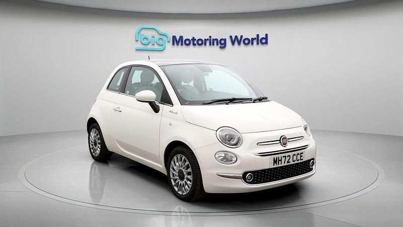 Used Fiat 500 Dolcevita 70 HP (51 kW) 2023 White Hatchback
