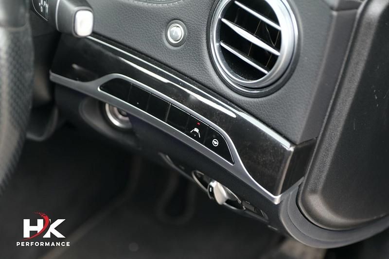 Image 3/4