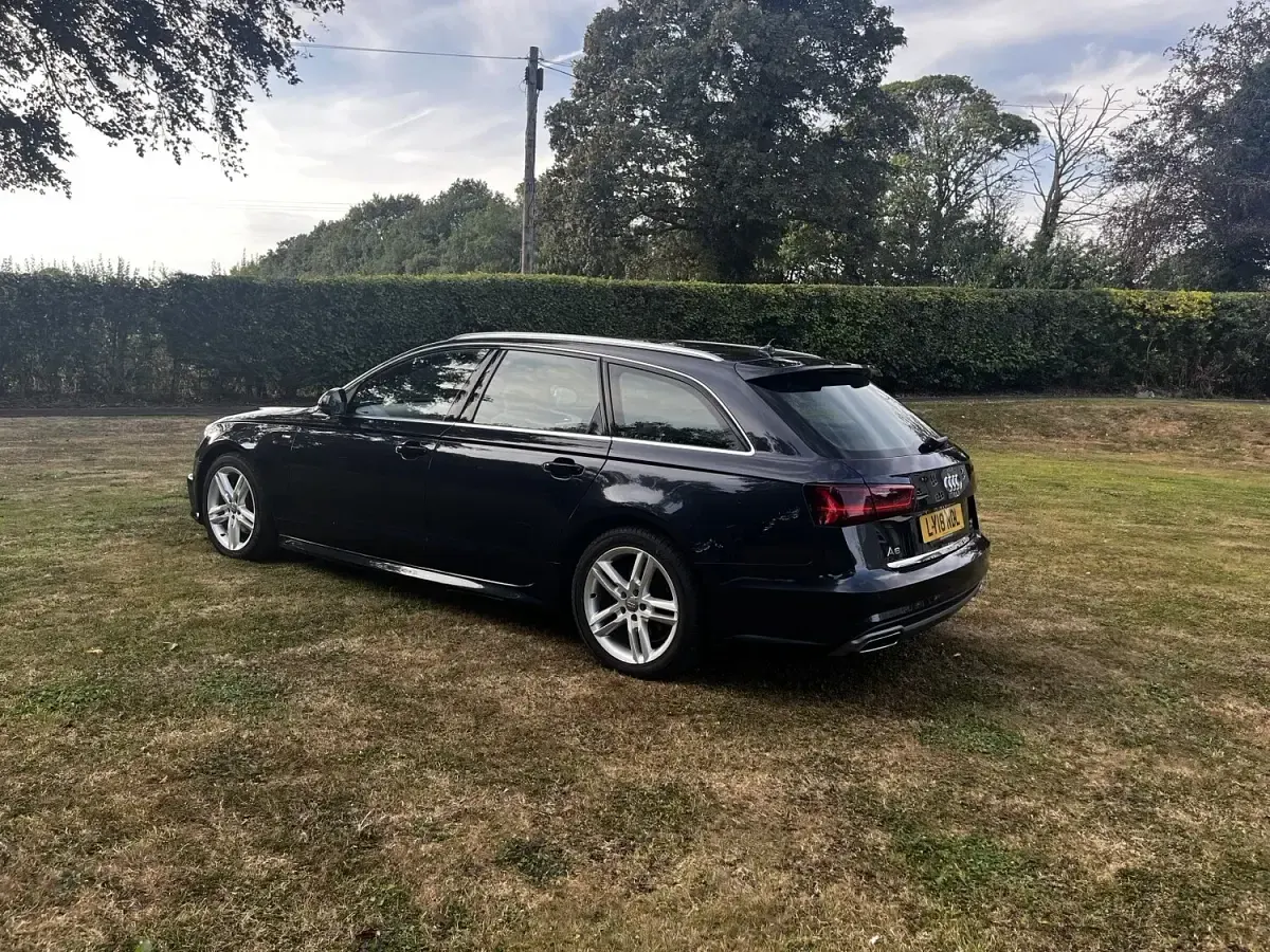 Used Audi A6 S-Line 190 HP (139 kW) 2018 Blue Estate