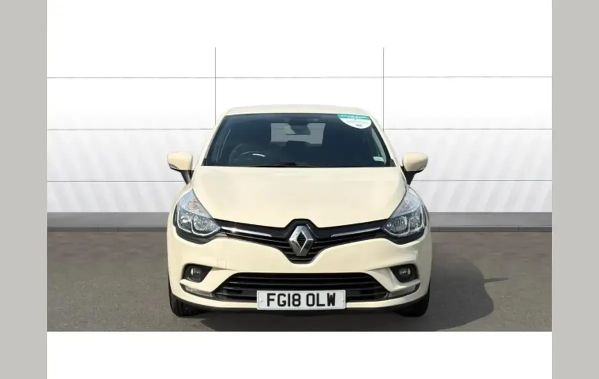 Used Renault Clio Dynamique 90 HP (66 kW) 2018 Other Hatchback