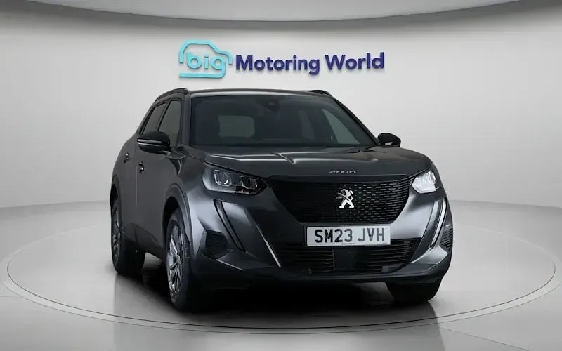 Used Peugeot 2008 Active+ 101 HP (74 kW) 2023 SUV