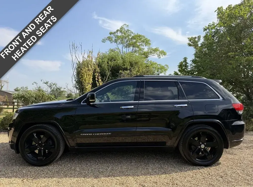 Used Jeep Grand Cherokee Overland 247 HP (181 kW) 2015 Black SUV