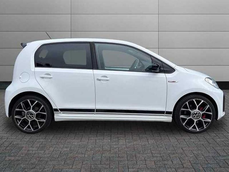 Used VW up! 115 HP (84 kW) 2020 Hatchback