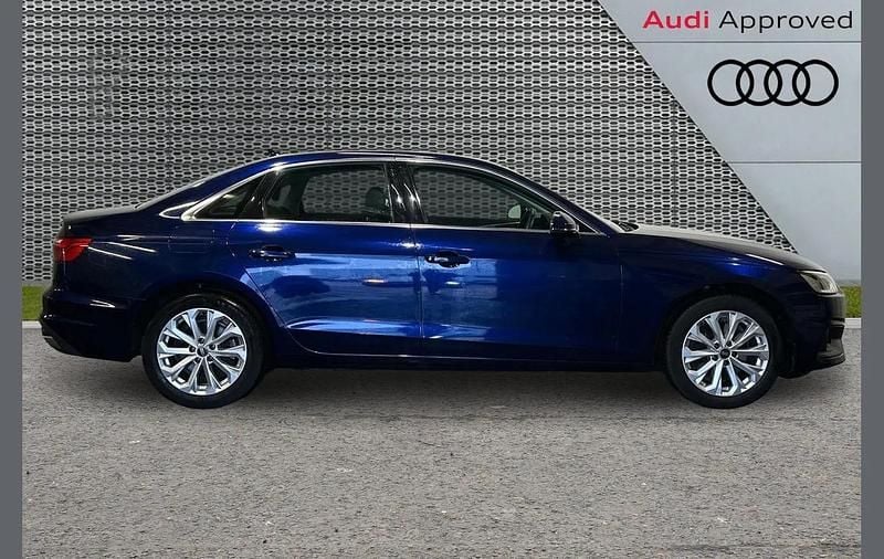 Used Audi A4 Comfort 147 HP (108 kW) 2021 Blue Sedan