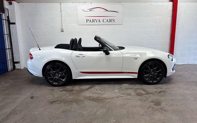 Used Fiat 124 Spider S 140 HP (102 kW) 2018 White Cabriolet