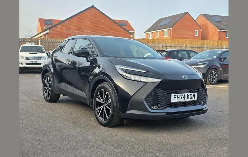 Used Toyota C-HR Design 138 HP (101 kW) 2025 Black SUV