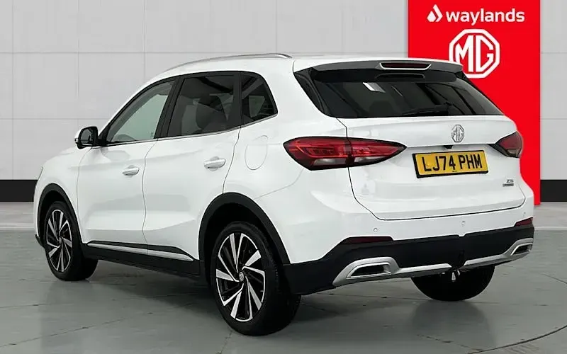 Used MG ZS Trophy 196 HP (144 kW) 2025 White SUV