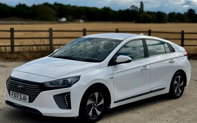 Used Hyundai Ioniq SE 141 HP (103 kW) 2017 Hatchback