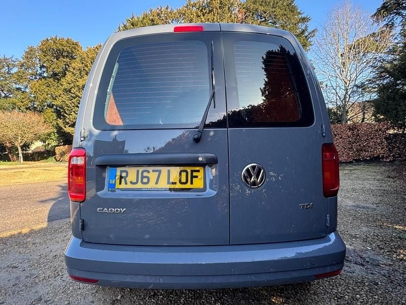 Used VW Caddy Highline 102 HP (75 kW) 2017 Grey MPV