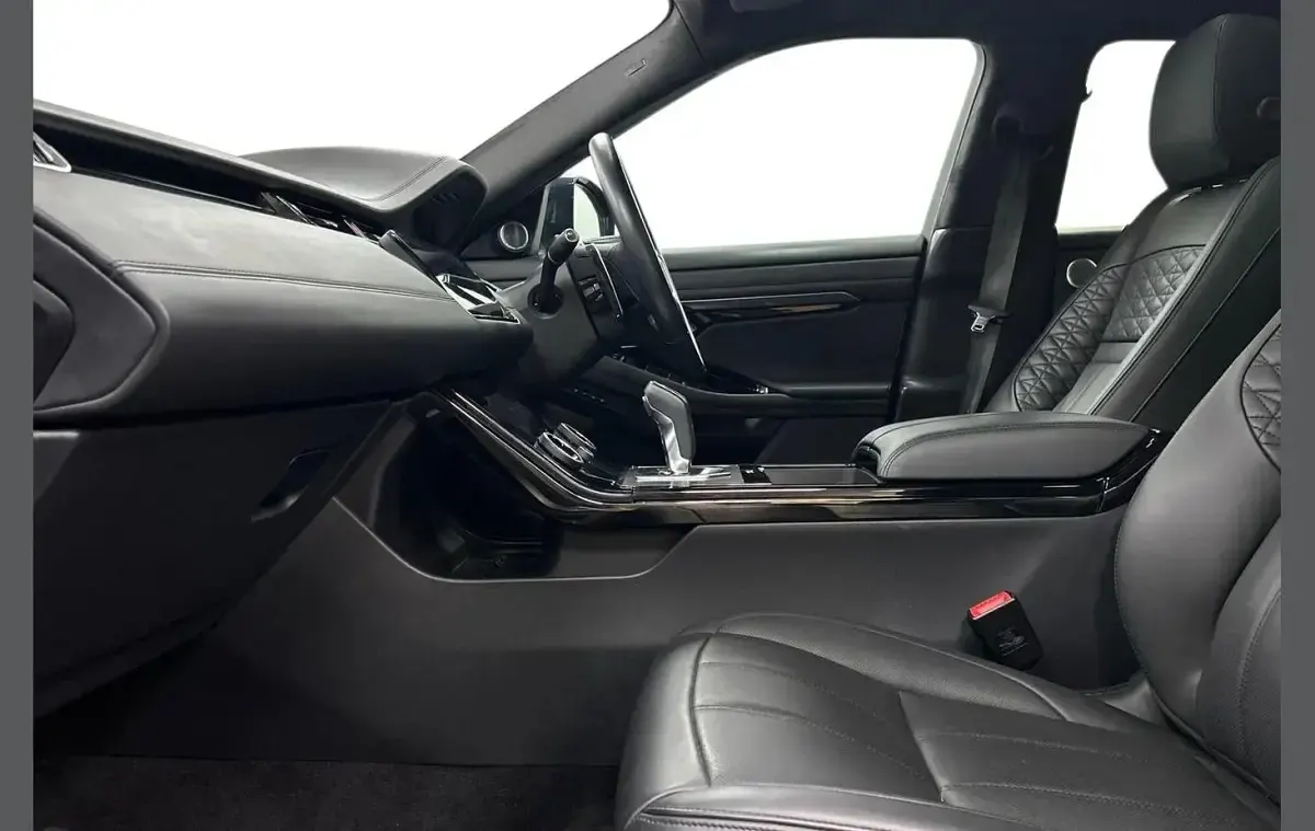 Used Land Rover Range Rover evoque Autobiography 203 HP (149 kW) 2023 Grey SUV