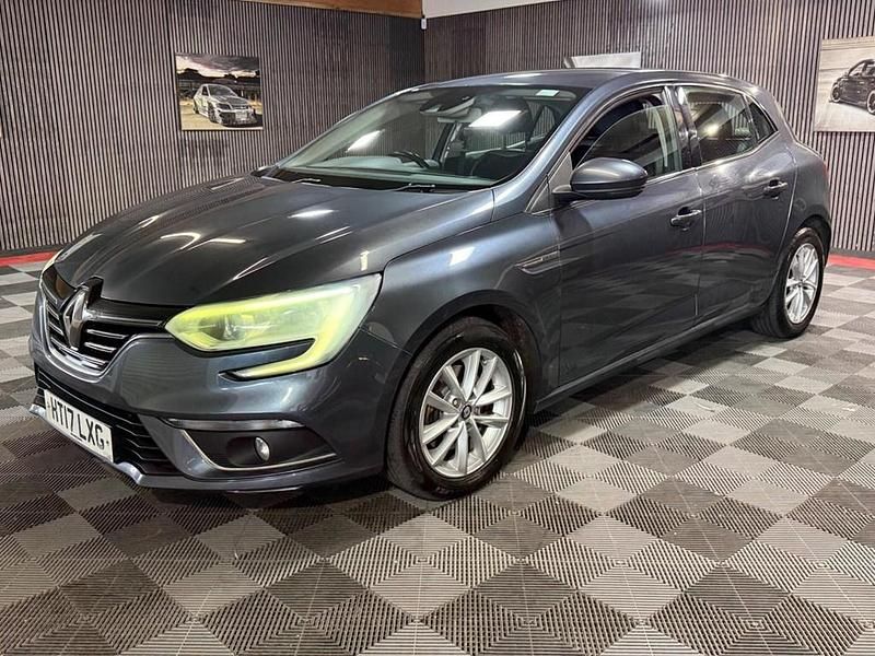Usado Renault Mégane IV Dynamique 2016 Cinzento Citadino