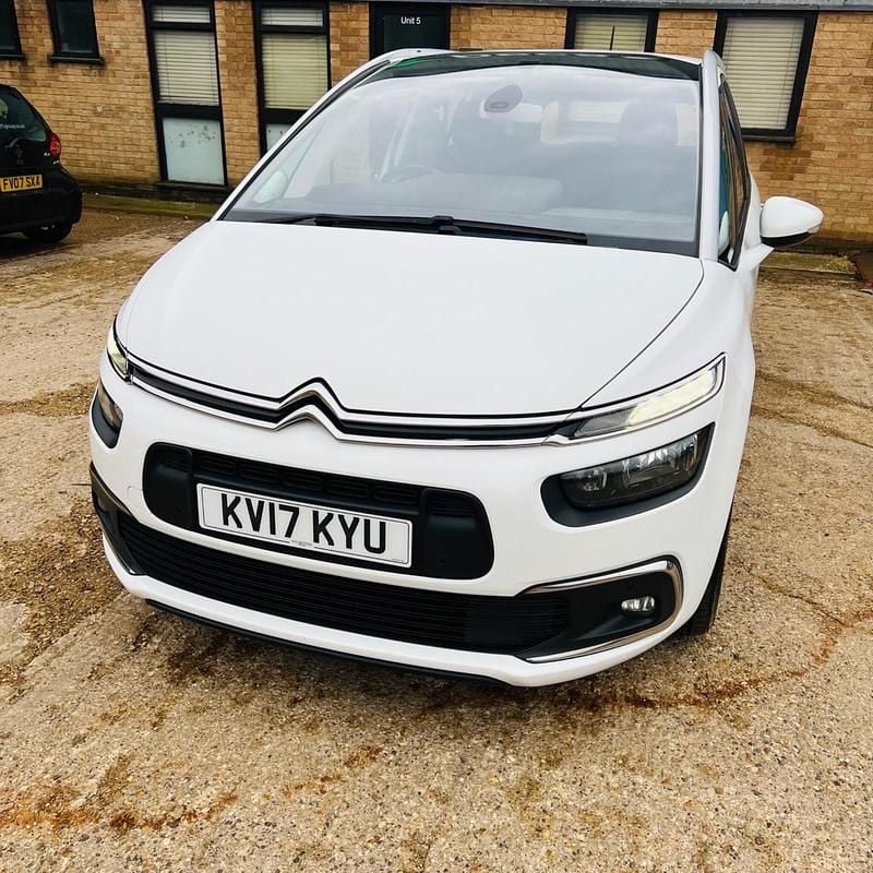Usado Citroën Grand C4 Picasso Feel 120 HP (88 kW) 2017 Branco Monovolume