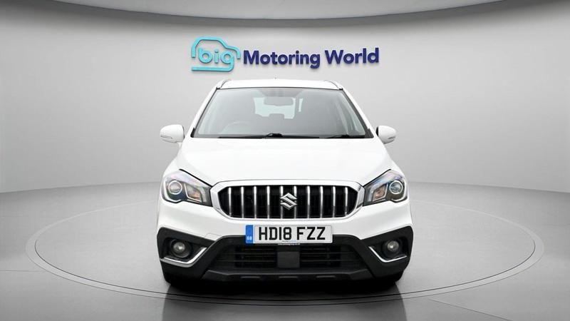 Used Suzuki SX4 SZ-T 111 HP (81 kW) 2018 White Hatchback