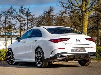 Novo Mercedes CLA220 Executive 190 HP (139 kW) 2025 Branco Sedan