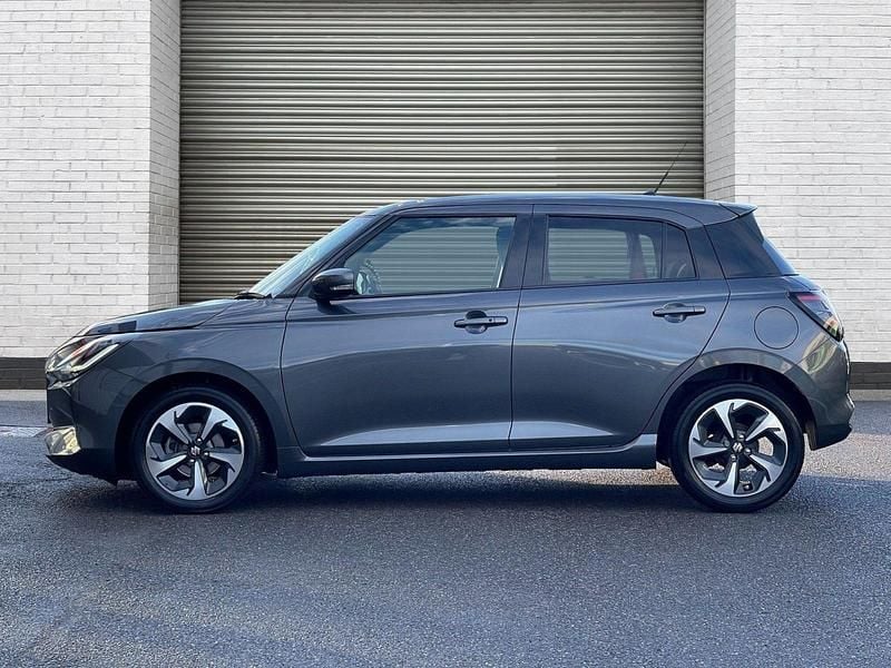 Second-hand Suzuki Swift 82 CP (60 kW) 2024 Gri Hatchback
