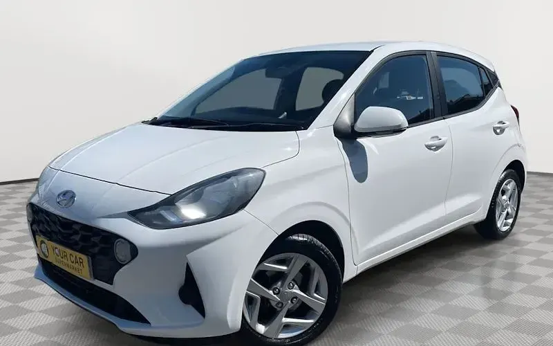 Used Hyundai i10 SE 67 HP (49 kW) 2023 Hatchback