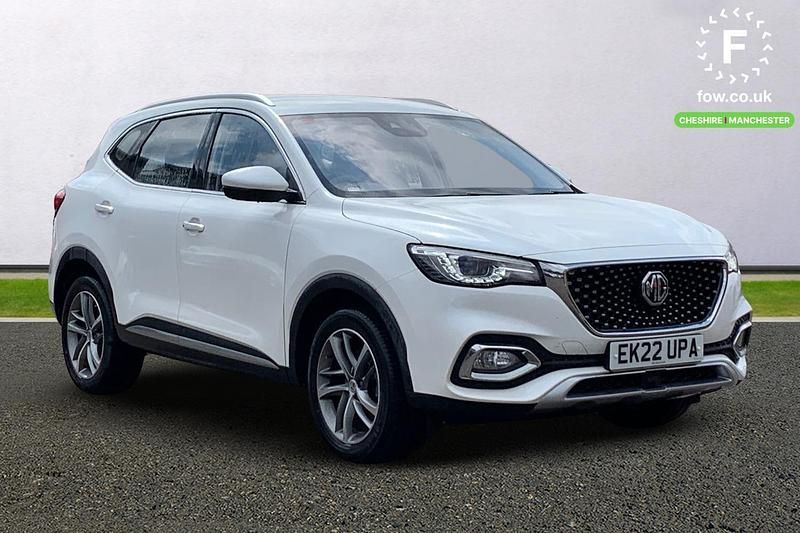 White Used 2022 MG HS Excite SUV | £14,199 (Fair price) - Image 1/3