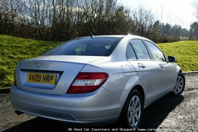 Used Mercedes C180 156 HP (114 kW) 2009 Sedan