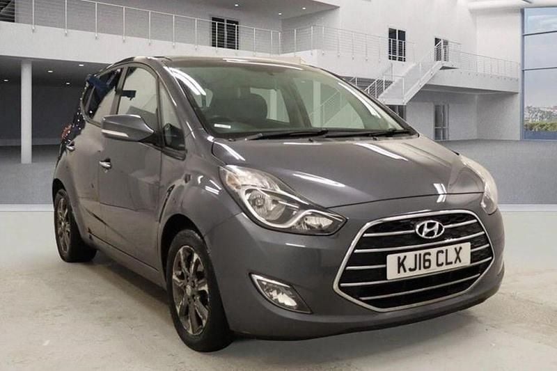 Grey Used 2016 Hyundai ix20 Premium Hatchback | £4,000 (Good price) - Image 1/1