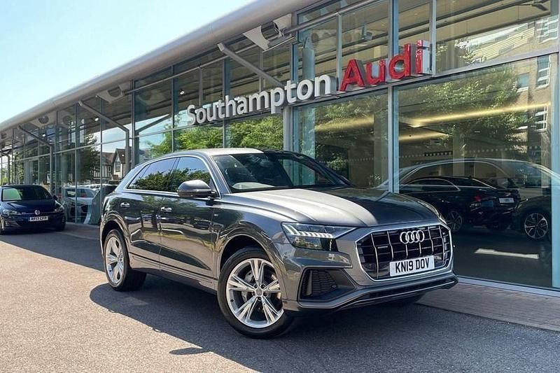 Used 2019 Audi Q8 S-Line SUV | £38,590 (Fair price) - Image 1/1