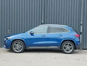 Used Mercedes GLA200 Executive 163 HP (119 kW) 2024 Blue SUV