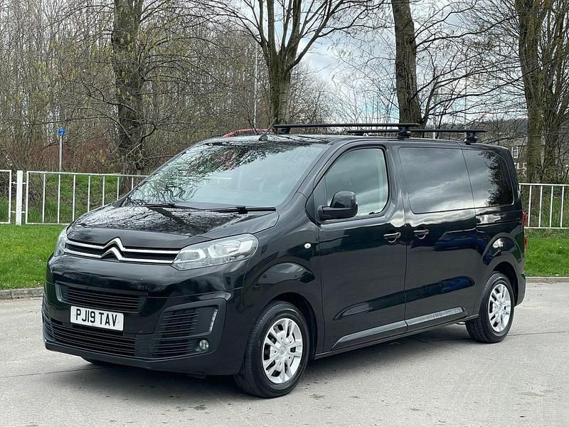 Used Citroën Spacetourer Business Class 2019 Black MPV