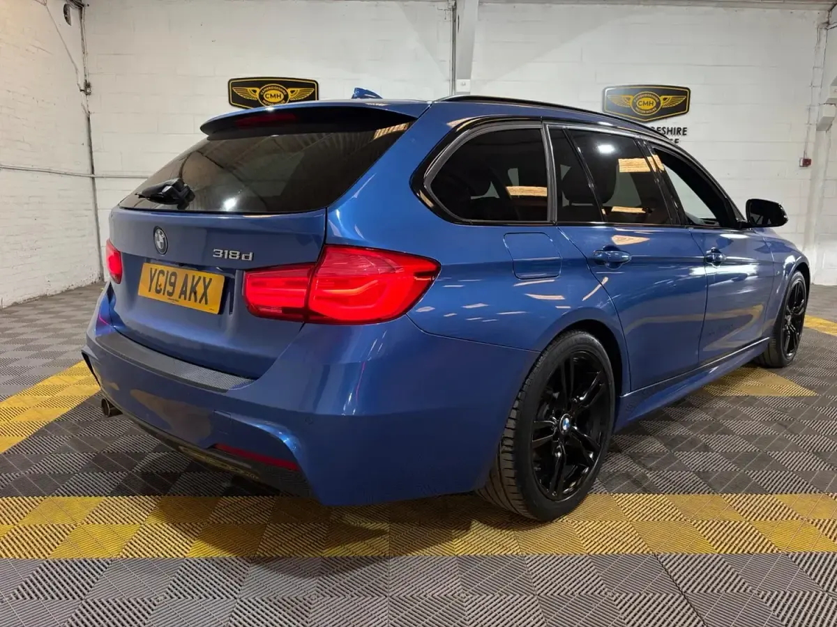 Used BMW 318 M Sport 2019 Blue Estate