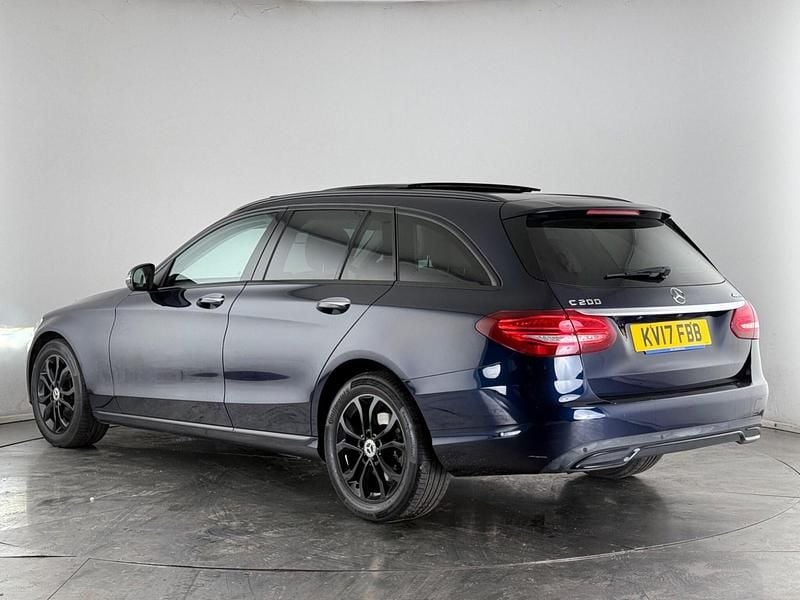 Used Mercedes C200 Premium Plus 184 HP (135 kW) 2017 Blue Estate