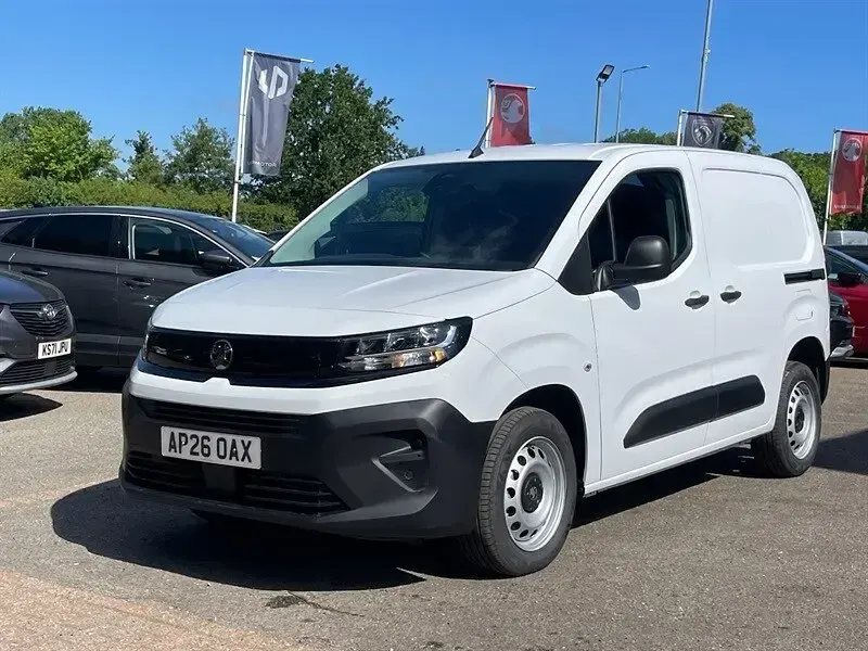 New Vauxhall Combo S 100 HP (73 kW) 2026 MPV