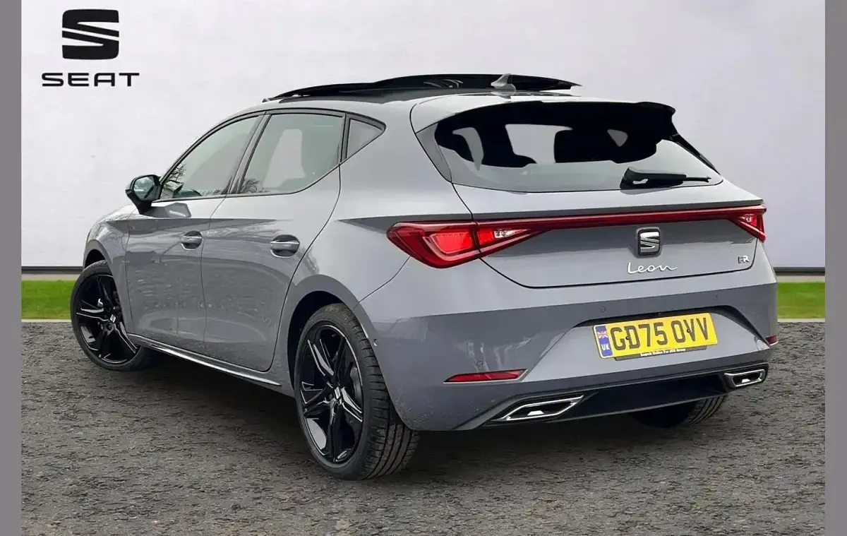 New Seat Leon Black Edition 272 HP (200 kW) 2026 Grey Hatchback