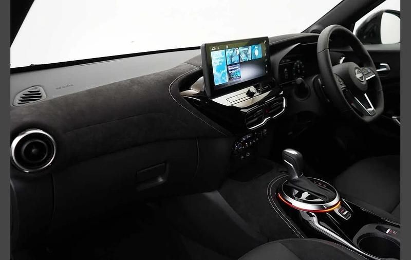 Used Nissan Juke Tekna+ 114 HP (83 kW) 2025 Grey SUV