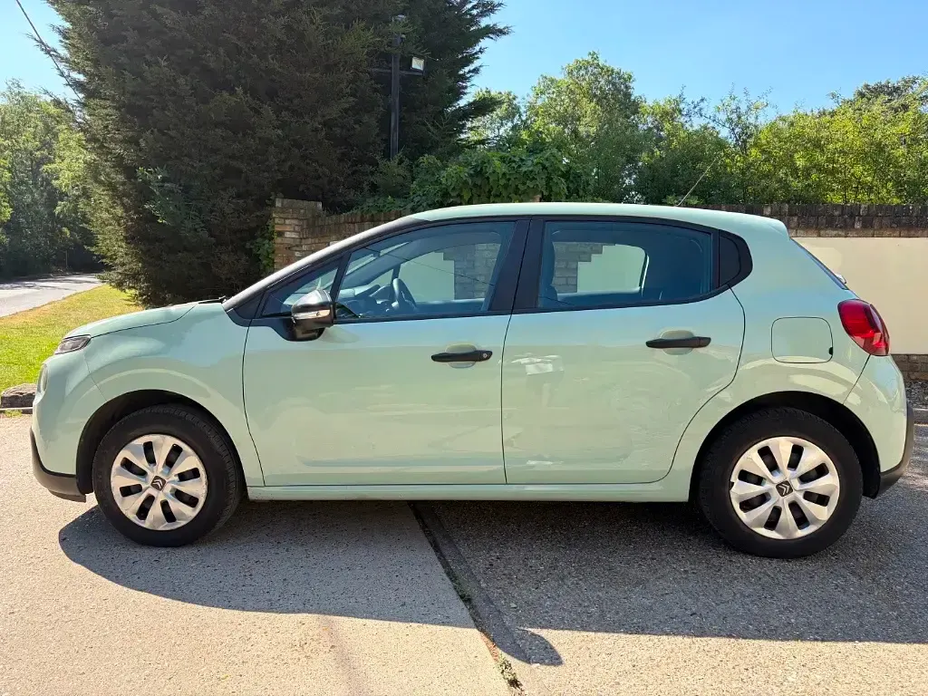 Used Citroën C3 PureTech 2019 Green Hatchback