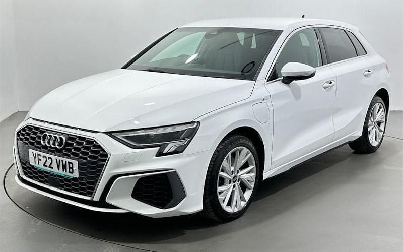 Used Audi A3 Sportback e-tron S-Line 204 HP (150 kW) 2025 Hatchback