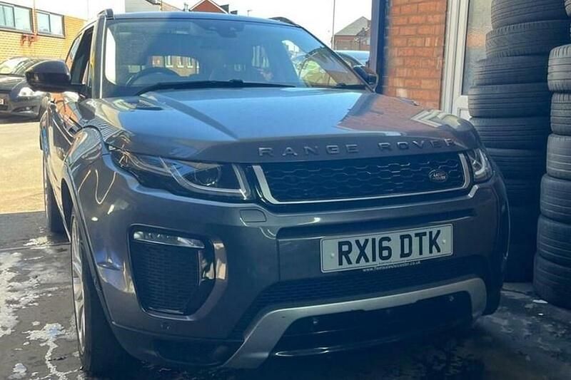Used Land Rover Range Rover evoque HSE Dynamic 180 HP (132 kW) 2016 Hatchback