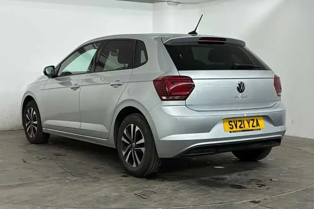 Used VW Polo United 95 HP (69 kW) 2021 Silver Hatchback