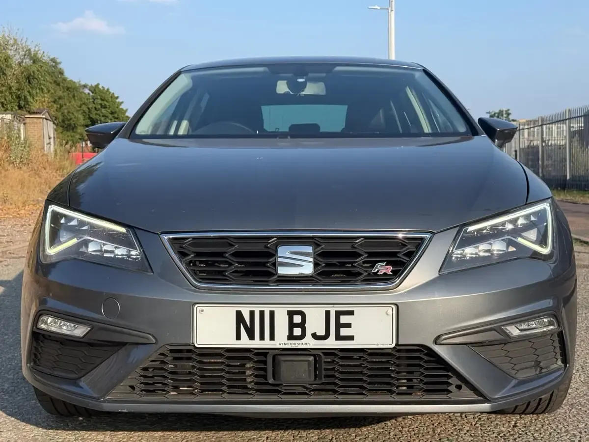 Used Seat Leon FR 185 HP (136 kW) 2018 Grey Hatchback