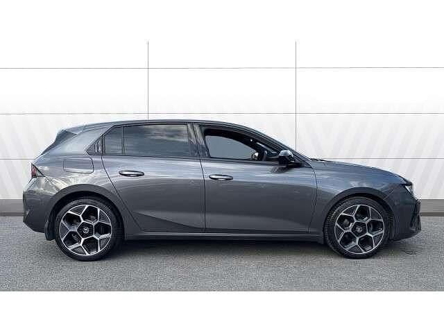 Used Vauxhall Astra 130 HP (95 kW) 2023 Grey Hatchback