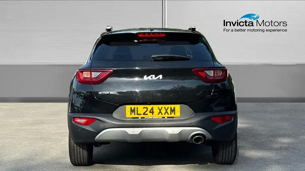 Used Kia Stonic 118 HP (86 kW) 2024 Black SUV