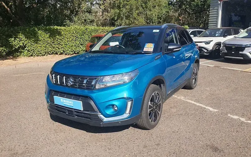 Used Suzuki Vitara SZ5 129 HP (94 kW) 2024 Atlantis turquoise and black SUV