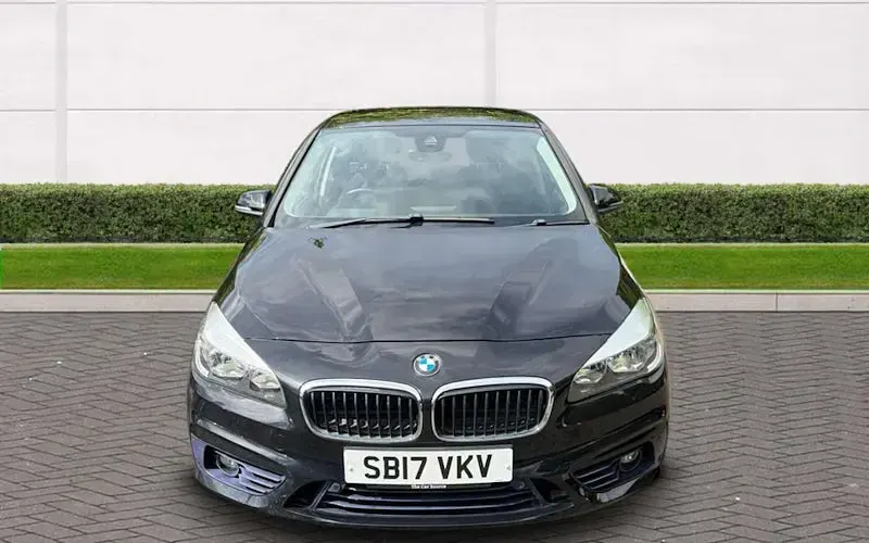 Used BMW 225 Active Tourer Sport Line 224 HP (164 kW) 2017 MPV
