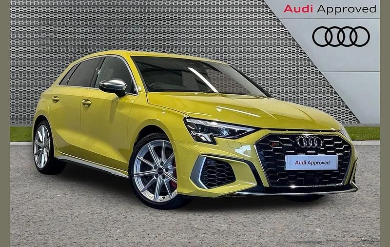 Used Audi S3 Sportback Comfort 310 HP (228 kW) 2022 Yellow Hatchback