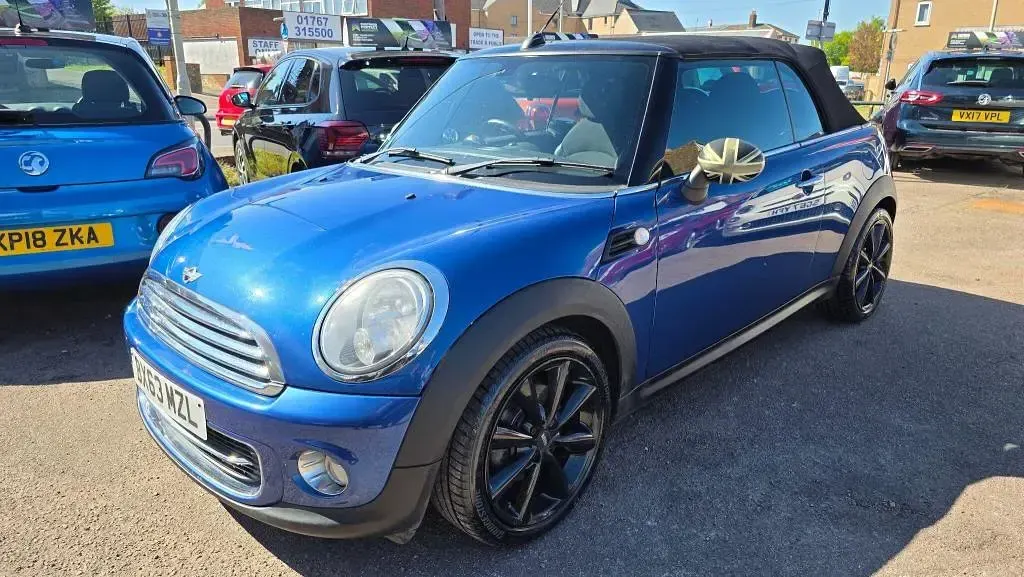 Used Mini Cooper Cabriolet 122 HP (89 kW) 2013 Blue Cabriolet