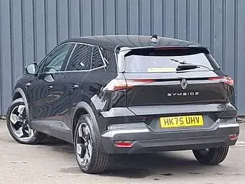 Używany Renault Symbioz Techno 140 KM (102 kW) 2025 Czarny SUV
