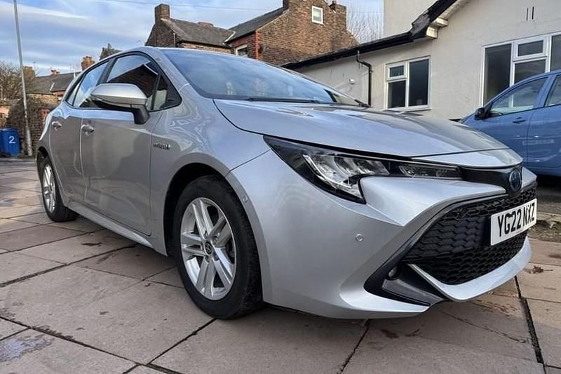 Silver Used 2022 Toyota Corolla Hatchback | £16,495 (Good price) - Image 1/1